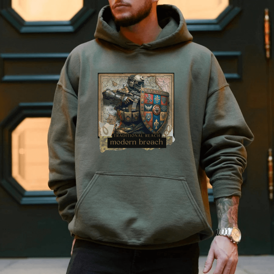 „Traditional Reach, Modern Breach“ – Premium džemperis